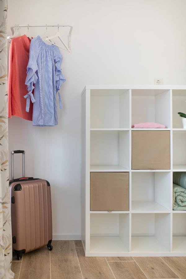 Apartment Dida I Mara Малинска Екстериор снимка