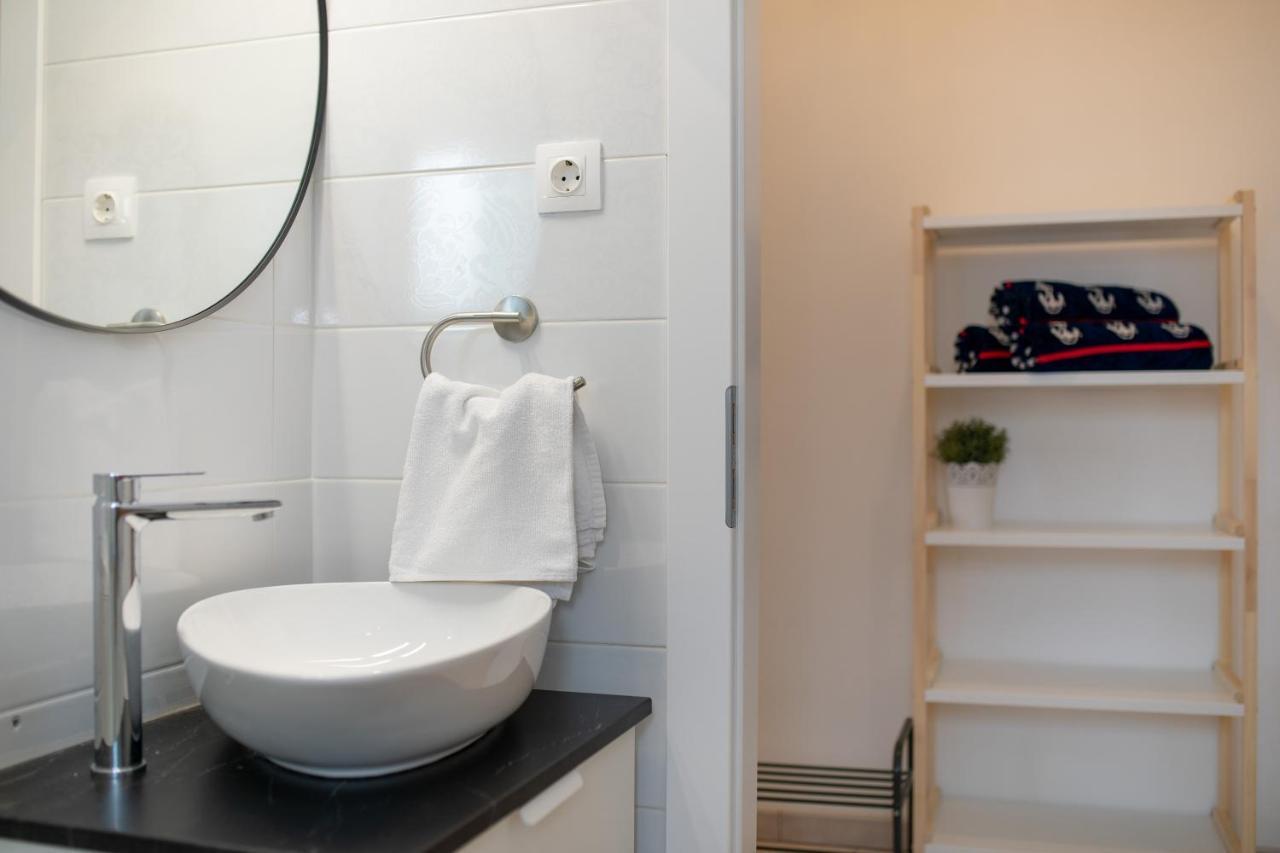 Apartment Dida I Mara Малинска Екстериор снимка